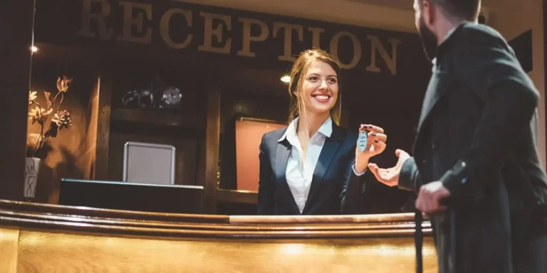 hotel-reception-sale